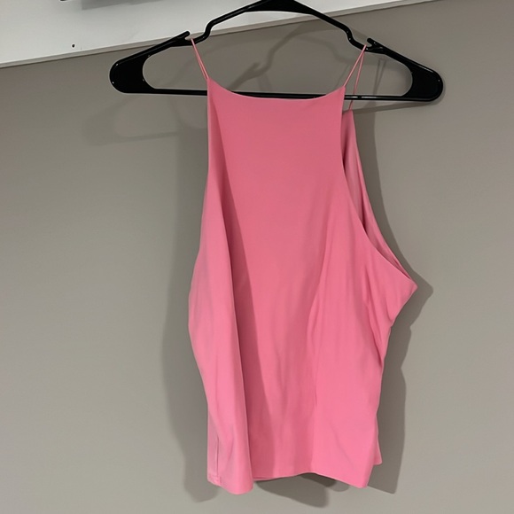 Pink gaze high neck crop tank - Picture 2 of 3